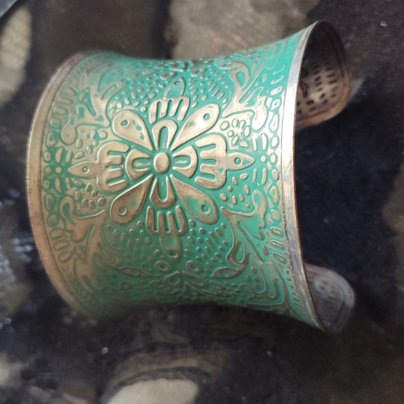 Stunning teal floral cuff bracelet - Picture 1 of 6